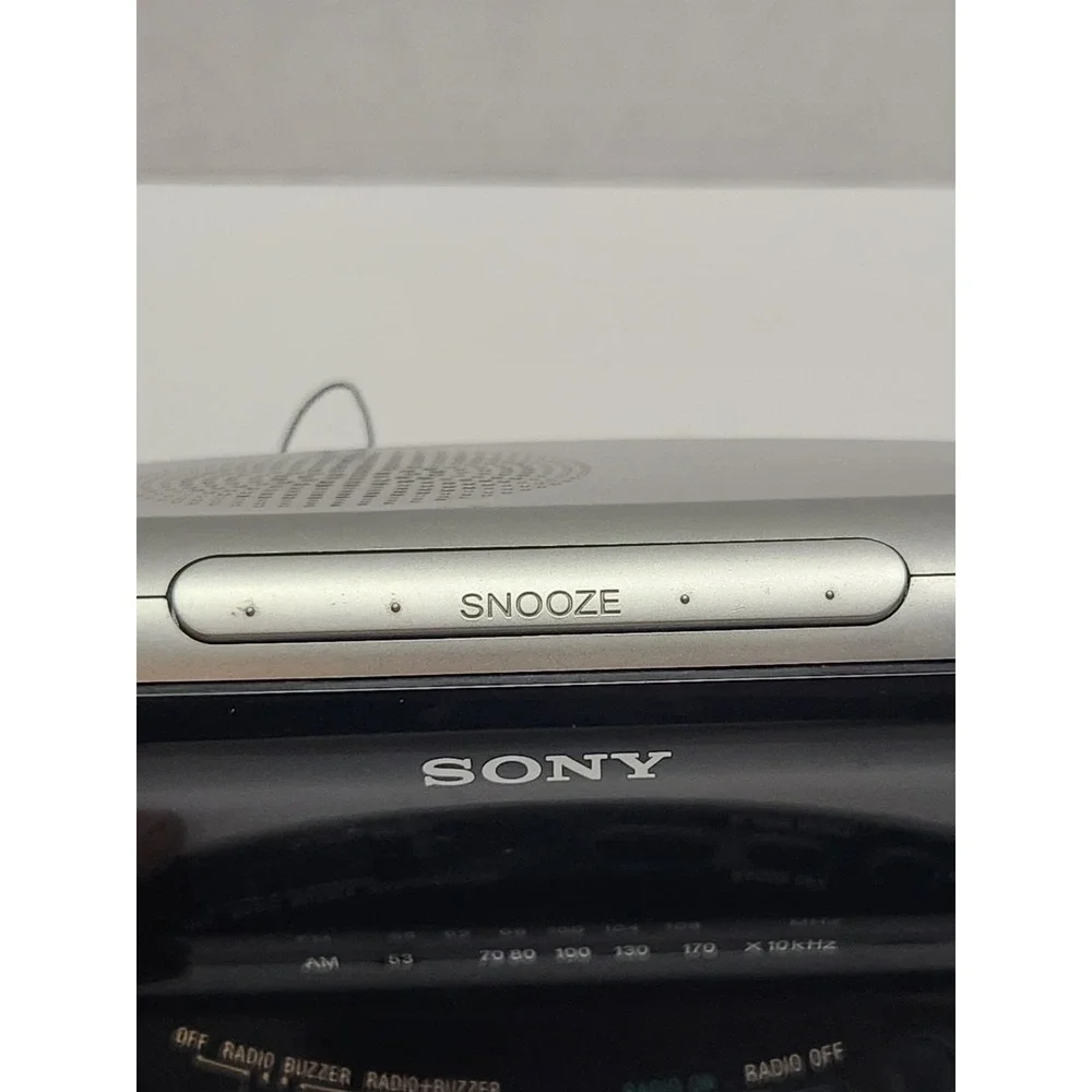 Vintage Sony Dream Machine ICF-C492 Alarm Clock Radio AM FM Tested Works